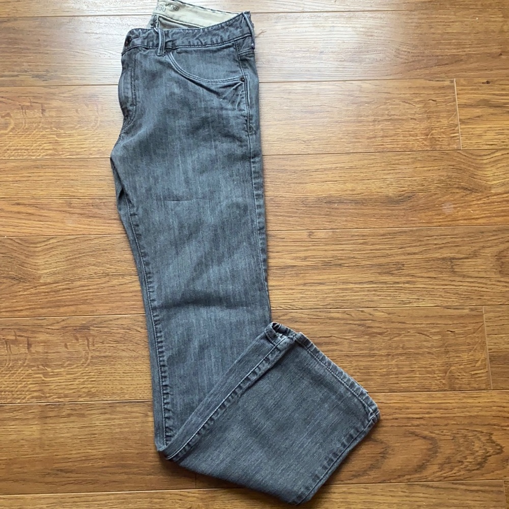 Vans size 28 x 30 customade Vans for you gray men’s pants